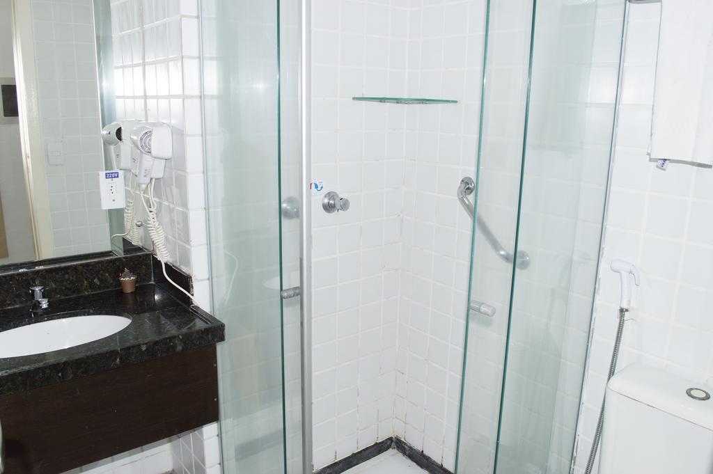 Apartamentos Deluxe Ponta Negra Beach นาตาล ภายนอก รูปภาพ